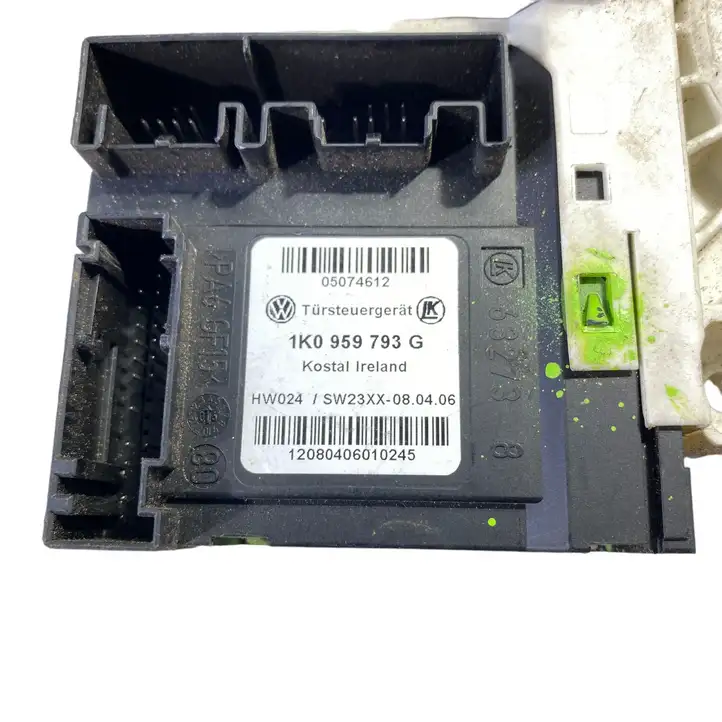 Volkswagen PASSAT B6 (2005 - 2010) 1K0959793G Мотор стеклоподъемника передний — фото 5