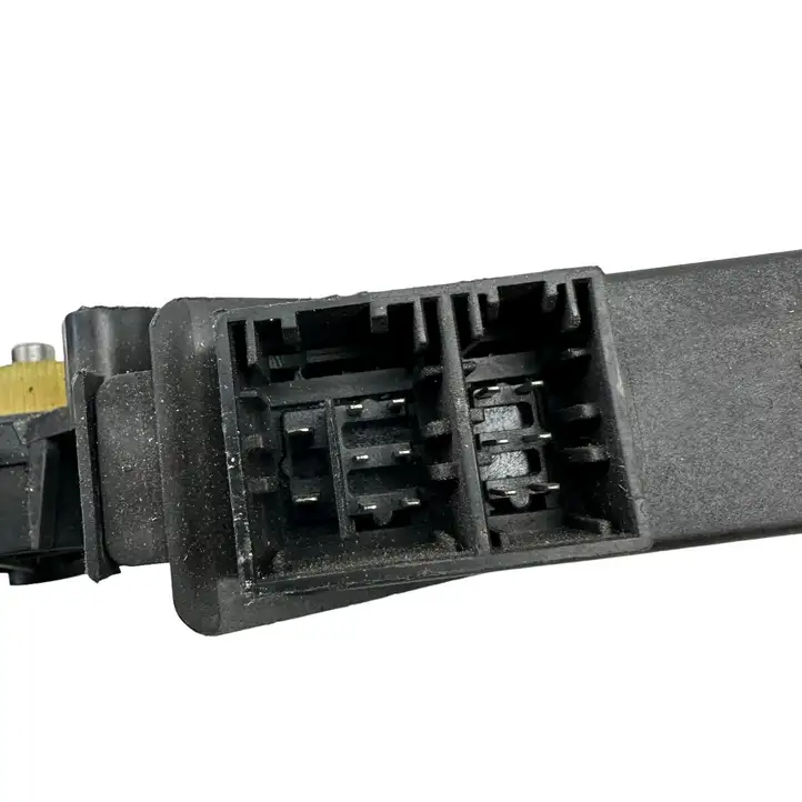 Volkswagen Polo (2005 - 2009) 6Y0959811 Стеклоподъемник задней двери — фото 4