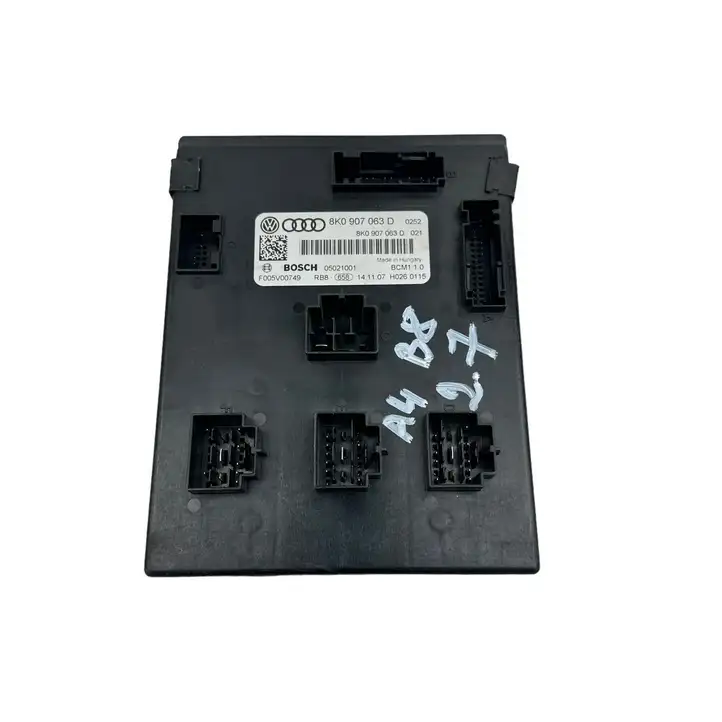 Audi A4 S4 B8 8K (2007 - 2011) 8K0907063D Модуль комфорта — фото 1
