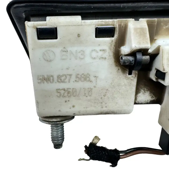 Audi A6 C7 (2011 - 2014) 5N0827566T Кнопка закрытия крышки багажника — фото 4