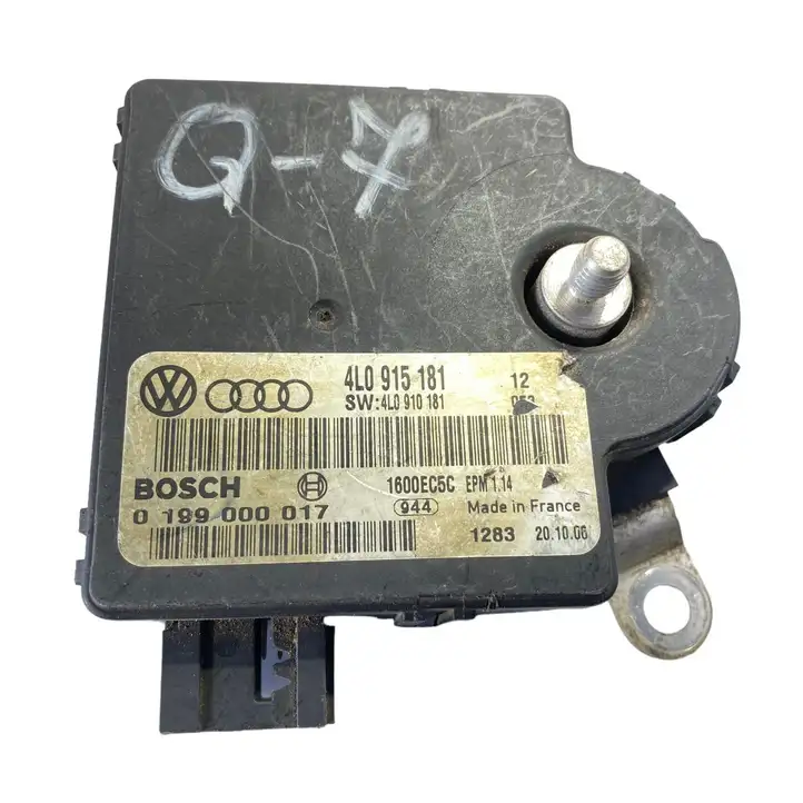 Audi Q7 4L (2005 - 2009) 4L0915181 Блок управления аккумулятором — фото 4