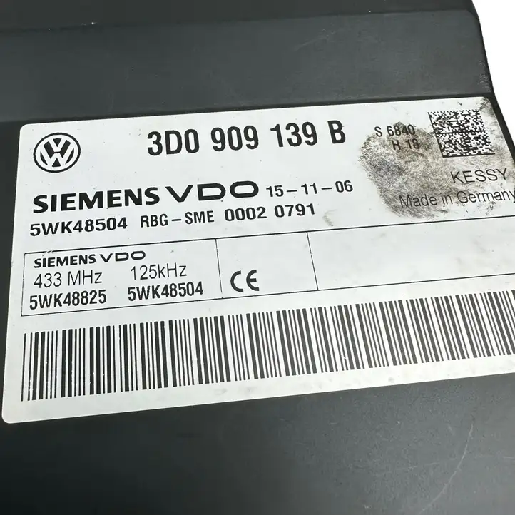 Volkswagen Touareg I (2002 - 2010) 3D0909139B Блок бесключевого доступа — фото 6