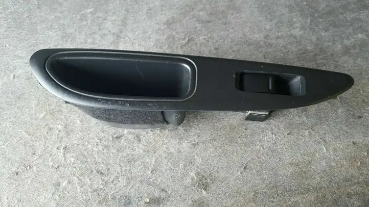 Nissan Primera (2001 - 2008) 25411AV600 Блок кнопок стеклоподъемников — фото 2