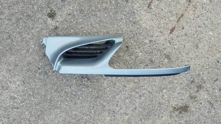 Renault Scenic I (1996 - 2003) 7700834200 Нижняя решетка переднего бампера — фото 1