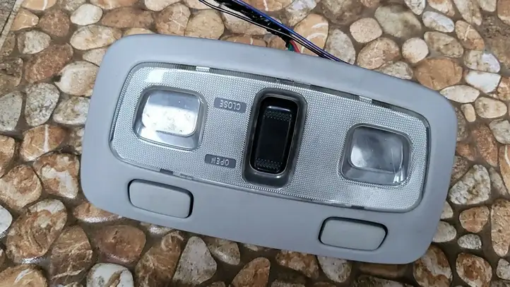 Subaru Legacy (1999 - 2003) 192446 Передняя подсветка — фото 2
