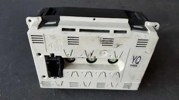 Opel Vectra C (2002 - 2005) 317099190 Дисплей — фото 6