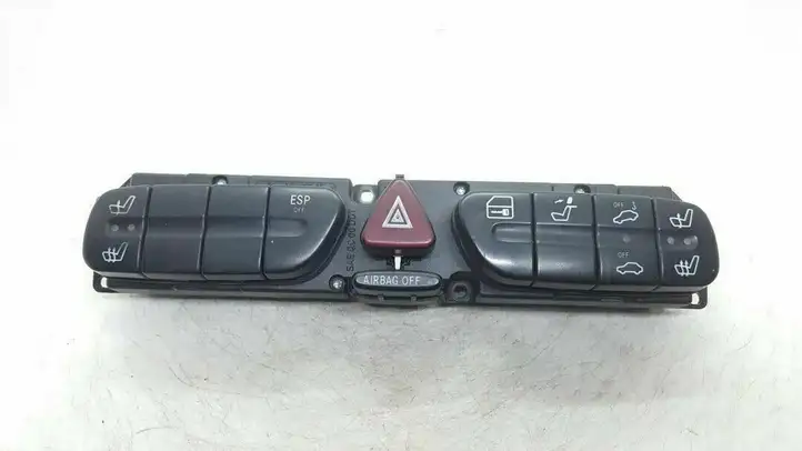 Mercedes-Benz CLK A209,C209 (2002 - 2009) 2038216658 Блок кнопок на панели — фото 1