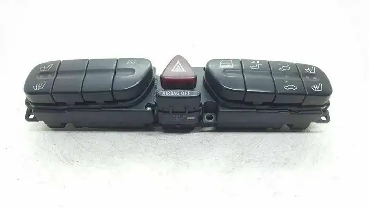 Mercedes-Benz CLK A209,C209 (2002 - 2009) 2038216658 Блок кнопок на панели — фото 2