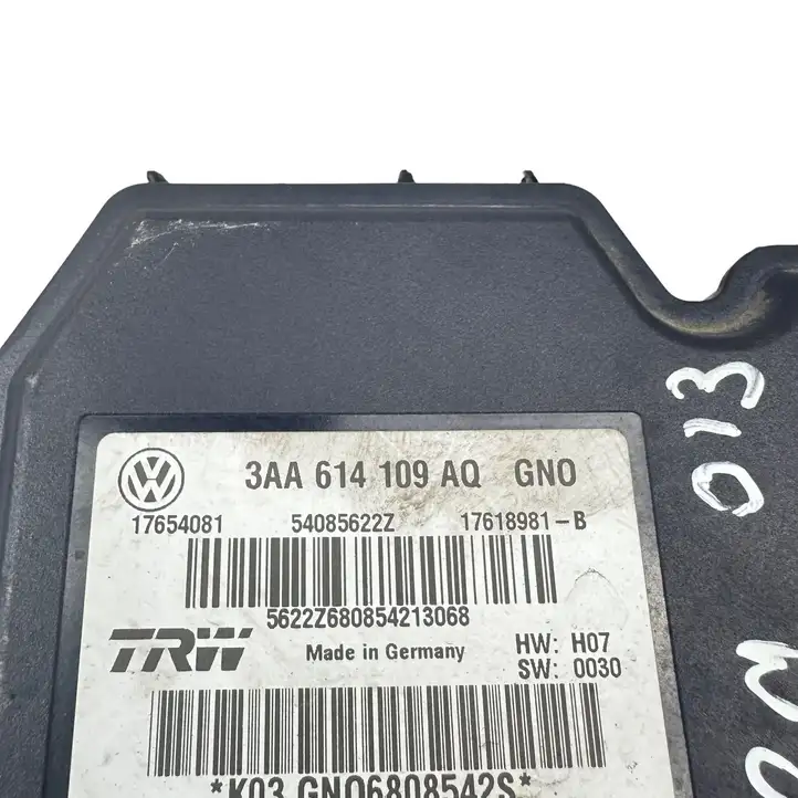Volkswagen PASSAT B7 (2011 - 2014) 3AA614109AQ ABS блок — фото 6