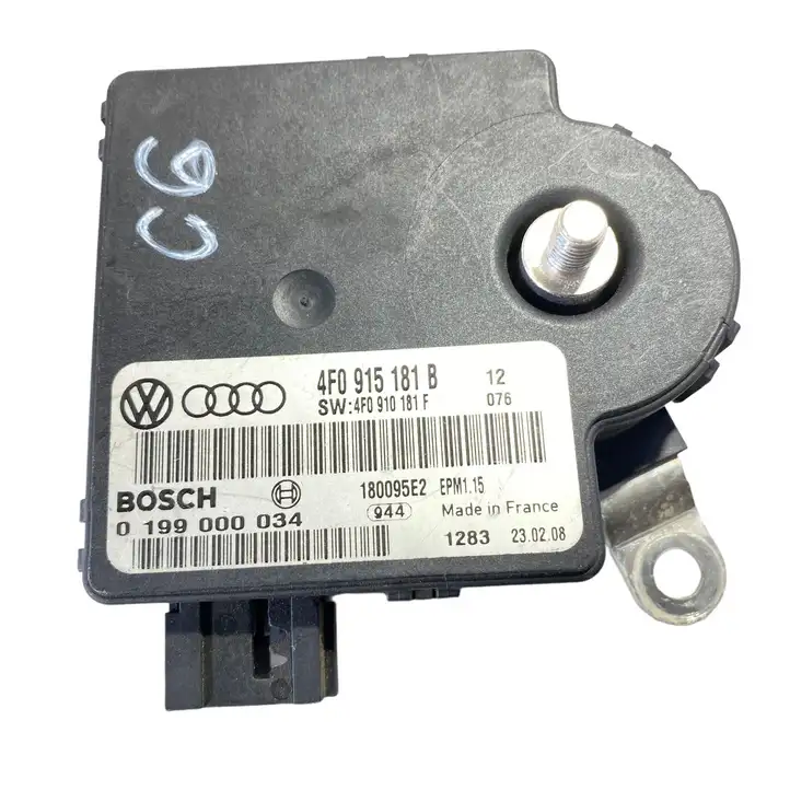 Audi A6 S6 C6 4F (2004 - 2008) 4F0915181B Блок управления аккумулятором — фото 4