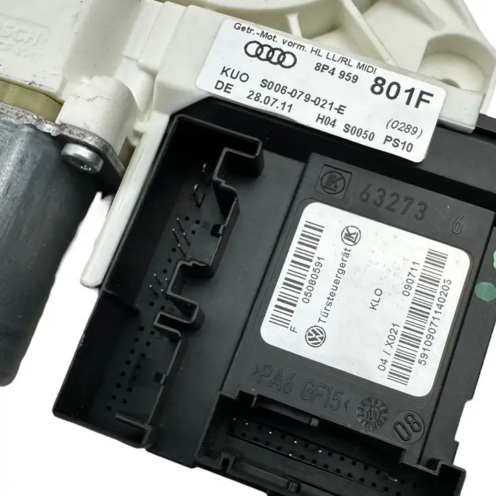 Audi A3/S3 8P (2008 - 2013) 8P4959801F Стеклоподъемник задней двери — фото 4