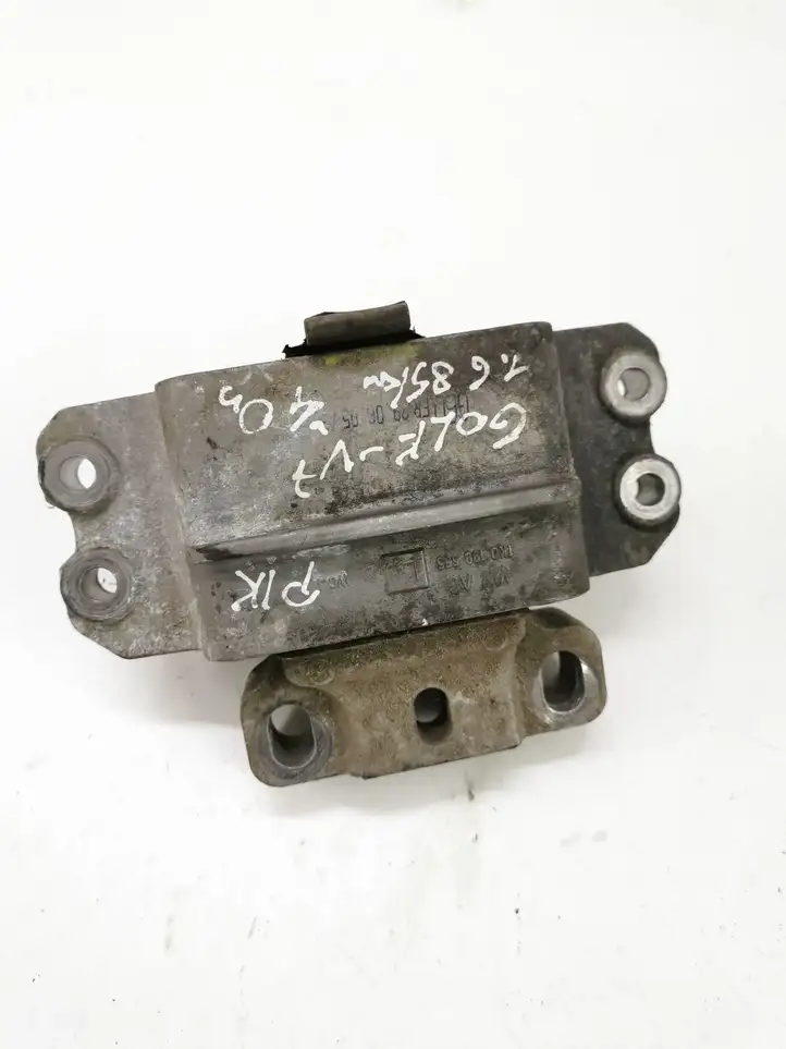Volkswagen Golf Plus (2004 - 2008) 1K0199555 Опора двигателя — фото 1