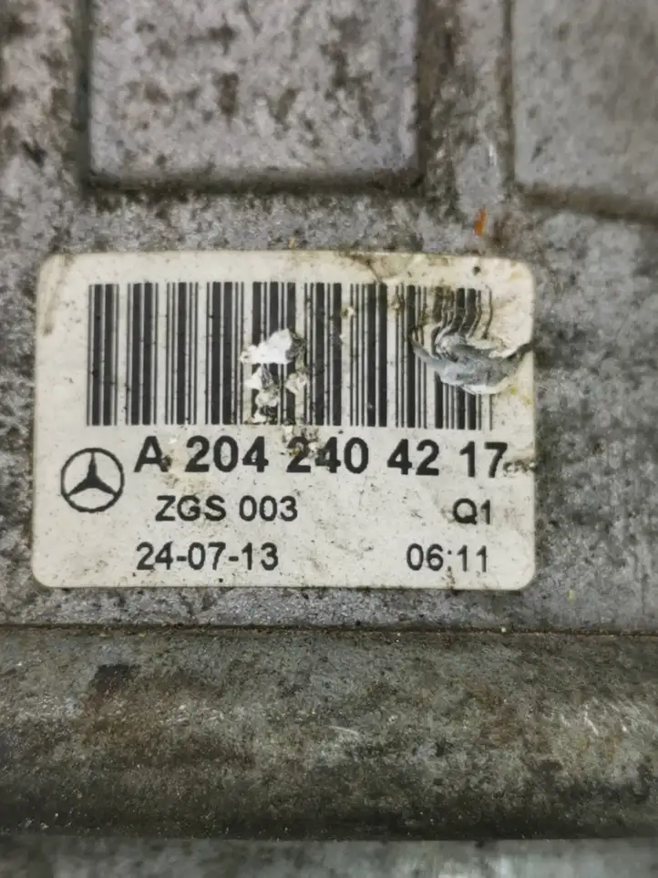 Mercedes-Benz C W204 (2007 - 2014) A2042404217 Опора двигателя — фото 4