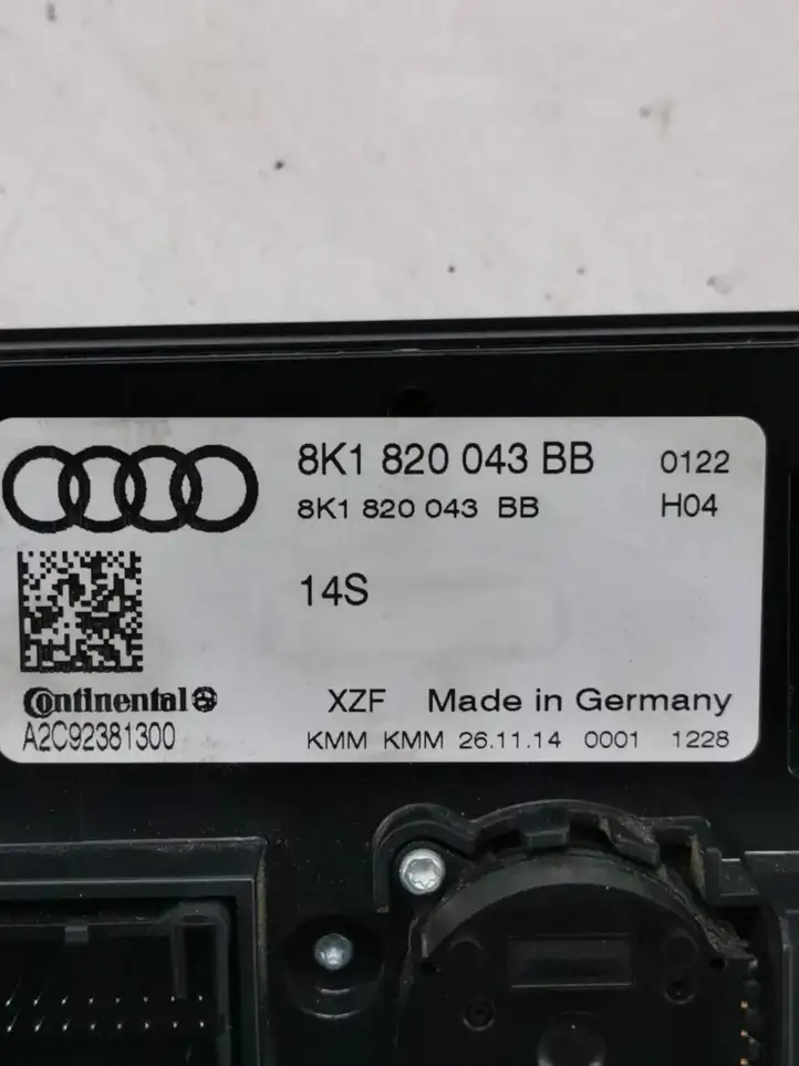 Audi A4 S4 B8 8K (2011 - 2015) 8K1820043BB Блок управления климат-контролем — фото 4