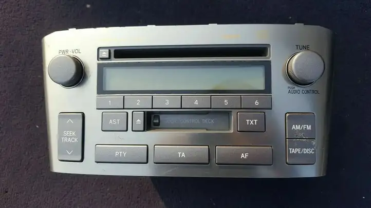 Toyota Avensis T250 (2003 - 2006) 8612005080 Магнитола / мультимедийная система — фото 1