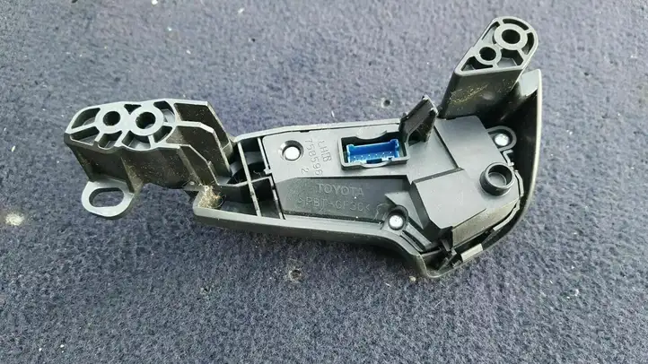 Toyota Avensis T250 (2006 - 2009) 75b596 Кнопки на рулевом колесе — фото 3