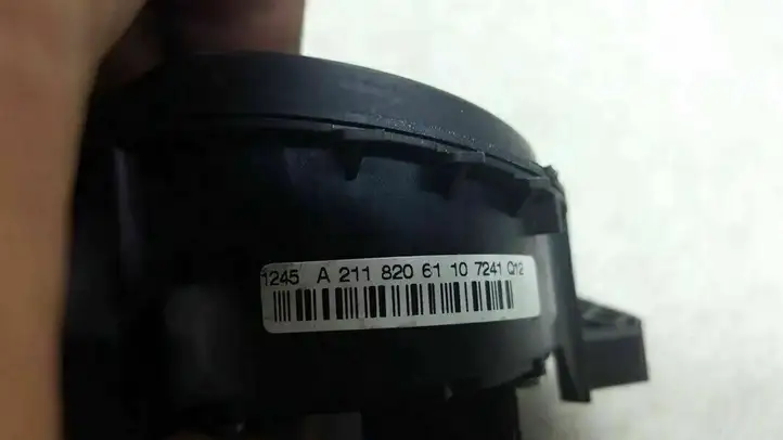 Mercedes-Benz E W211 (2002 - 2009) A2118206110 Кнопки на рулевом колесе — фото 4