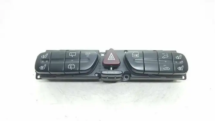 Mercedes-Benz C W203 (2000 - 2007) 2038210281 Включатель аварийных фонарей — фото 1