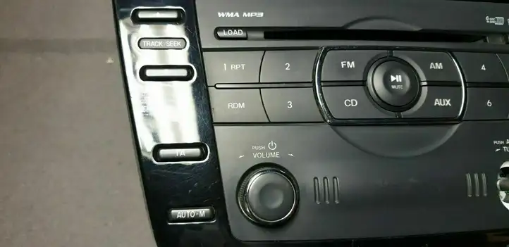 Mazda 6 (2009 - 2012) GDL1669RX Магнитола / мультимедийная система — фото 2