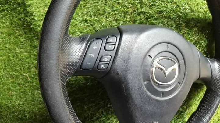 Mazda 3 I (2003 - 2006) 0GP9A Руль — фото 4