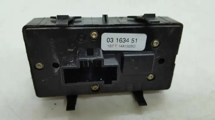 Ford Mondeo Mk III (2000 - 2007) 03163451 Блок кнопок стеклоподъемников — фото 5