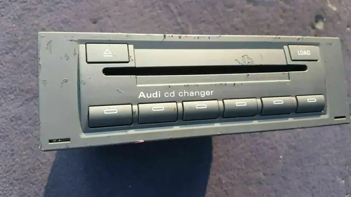 Audi A3/S3 8L (2000 - 2003) 8E0035111 CD/DVD чейнджер — фото 2