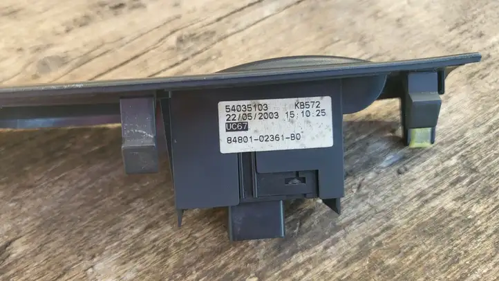 Toyota Corolla E120 E130 (2000 - 2004) 8480102361B0 Кнопка стеклоподъемников — фото 8