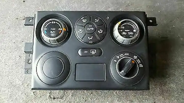 Suzuki Grand Vitara II (2005 - 2008) 3951065J91CZJ Блок управления климат-контролем — фото 1