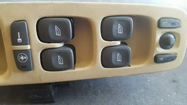 Volvo XC90 (2006 - 2014) M6D50600184 Кнопка стеклоподъемников — фото 3