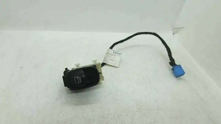 Mercedes-Benz C W203 (2000 - 2007) A2038200210 Блок кнопок стеклоподъемников — фото 1