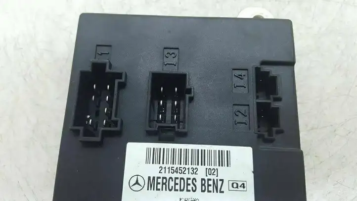 Mercedes-Benz E W211 (2002 - 2009) 2115452132 Модуль комфорта — фото 3