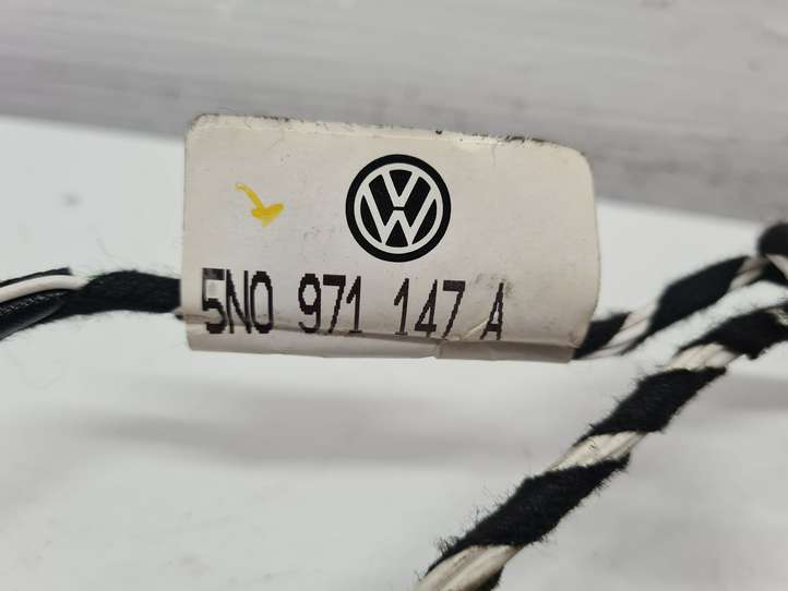 Volkswagen Tiguan (2007 - 2011)  5N0971147A Проводка крышки багажника