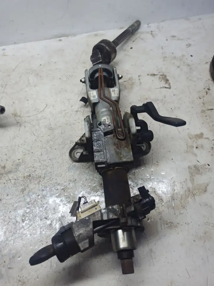 BMW 5 E60 E61 (2004 - 2010) 6770695 Комплект оси рулевого колеса — фото 1