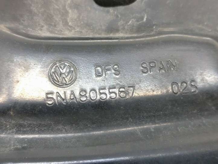 Volkswagen Tiguan (2016 - 2020)  5NA805567 Держатель панели радиаторов (телевизора)