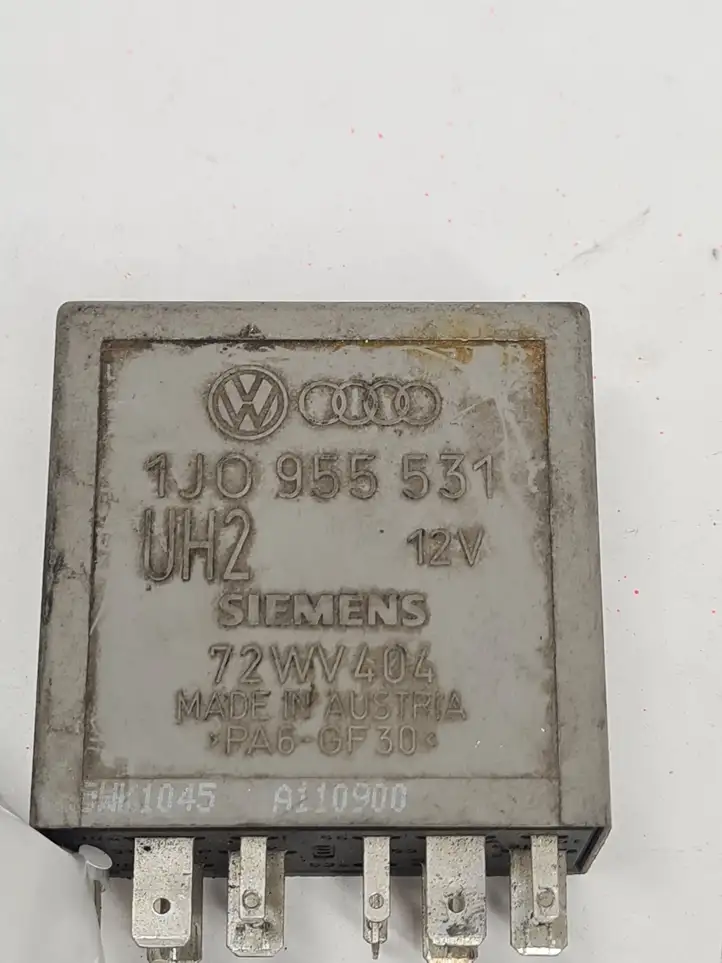Volkswagen Golf IV (1998 - 2005) 1J0955531 Реле стеклоочистителей — фото 2