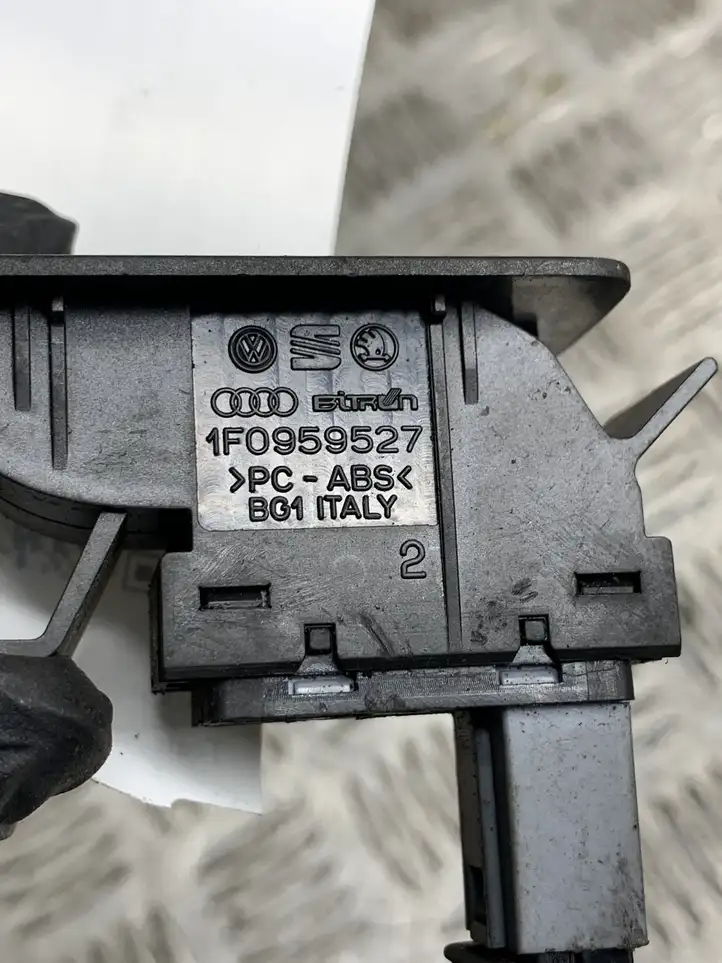 Volkswagen Touran I (2003 - 2010) 1F0959527 Блок кнопок стеклоподъемников — фото 2