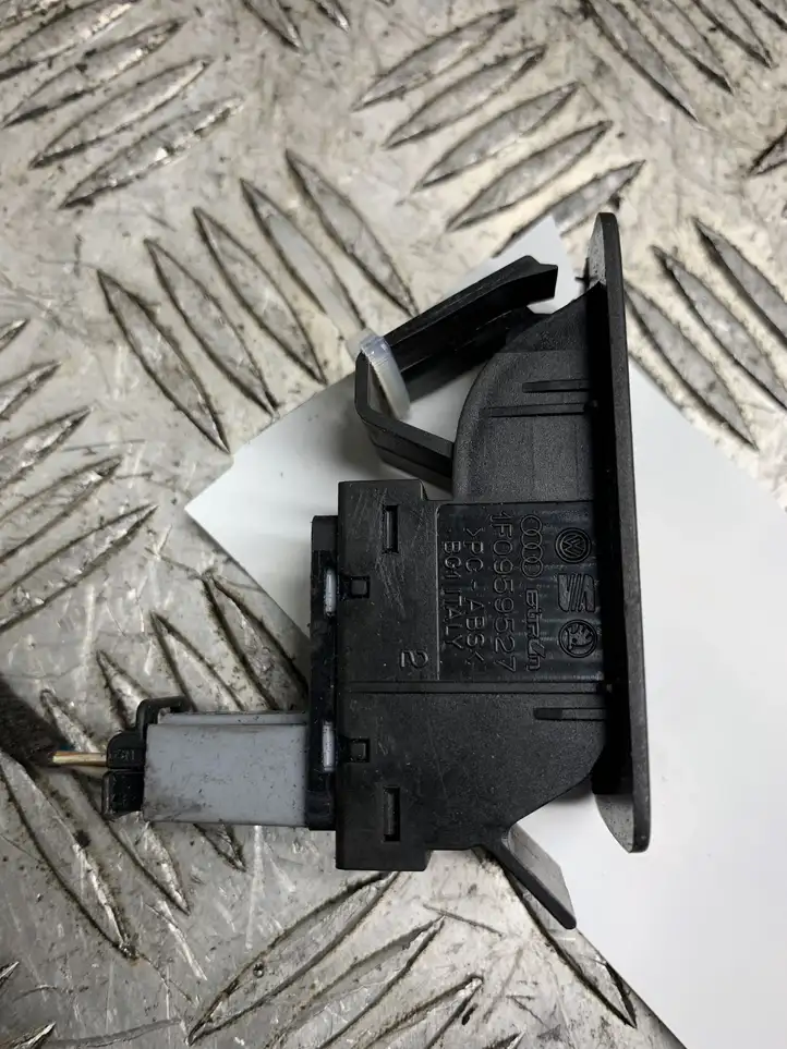 Volkswagen Touran I (2003 - 2010) 1F0959527 Блок кнопок стеклоподъемников — фото 3