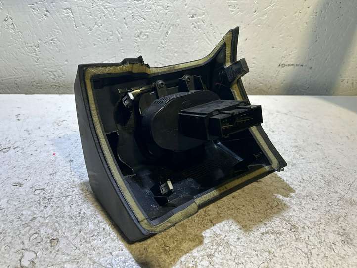 Land Rover Range Rover Sport (2005 - 2009)  YUD501480 Другие включатели / ручки/ переключатели