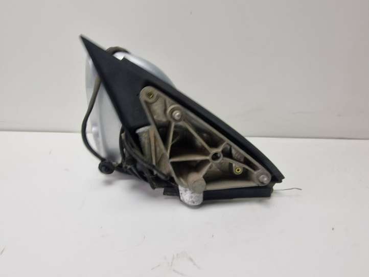 Audi A4 (2000 - 2006)  8E2858531F Зеркало боковое с электрическим приводом