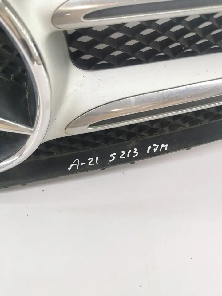Mercedes-Benz E W213 (2016 - ) A0008880100 Вентиляционная решетка кузова — фото 3