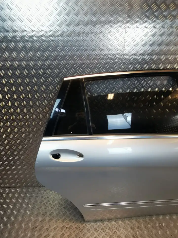 Mercedes-Benz R W251 (2005 - 2013) Задняя дверь — фото 7