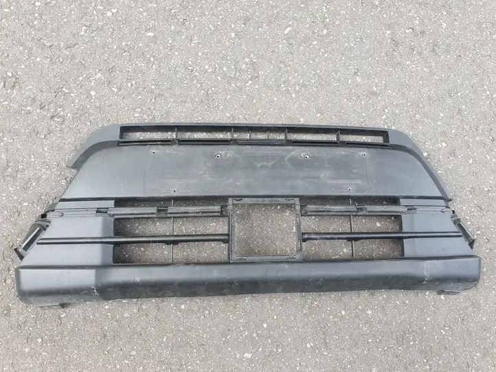 Suzuki Vitara (2018 - ) 7172186R Нижняя решетка переднего бампера — фото 1