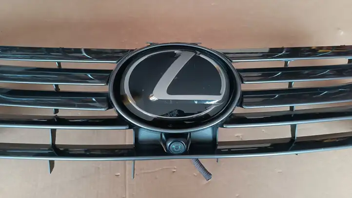 Lexus RX 330 - 350 - 400H (2015 - 2019) 5314130500 Верхняя решетка радиатора — фото 1