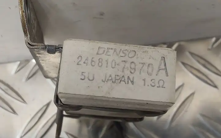 Toyota Yaris (2014 - 2019) 2468107970 Реле вентилятора охлаждения — фото 2