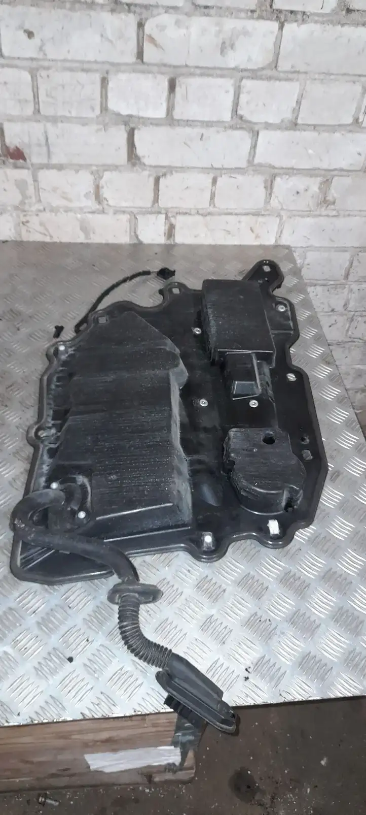 BMW 7 E65 E66 (2001 - 2008) 8243898 Ветровик задней двери — фото 3