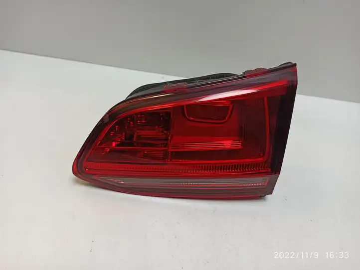 Volkswagen Golf VII (2013 - 2019) Задний фонарь в крышке багажника — фото 3