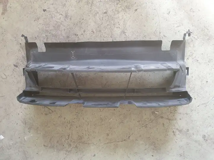 BMW 3 F30 F35 F31 (2012 - 2018) 51747401233 Дефлектор воздуха — фото 1