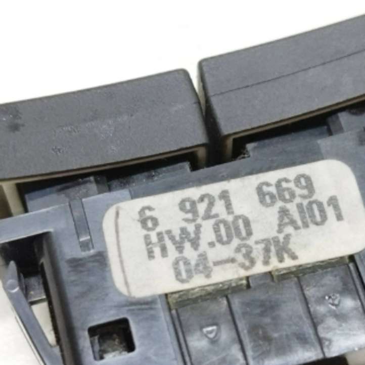 BMW 5 E60 E61 (2004 - 2010)  6921669 Другие включатели / ручки/ переключатели