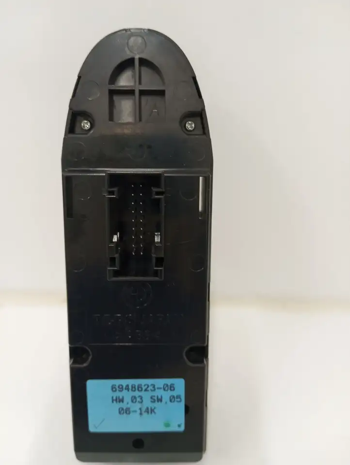 BMW 3 E90 E91 (2005 - 2012) 6948623 Кнопка стеклоподъемников — фото 2