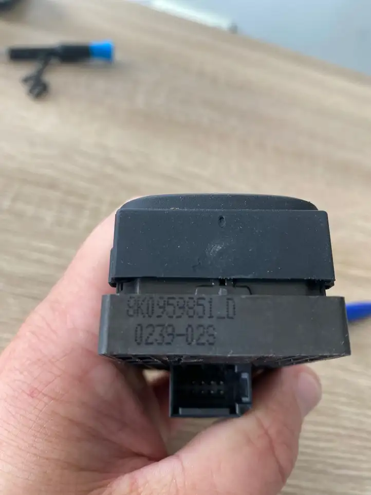 Audi A4 S4 B8 8K (2007 - 2011) 8K0959851D Кнопка стеклоподъемников — фото 3